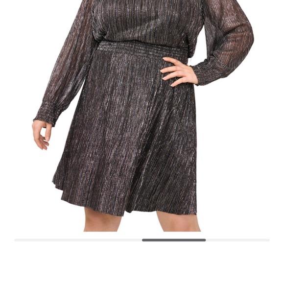 Black Gold Party Dress - Picture 1 of 4